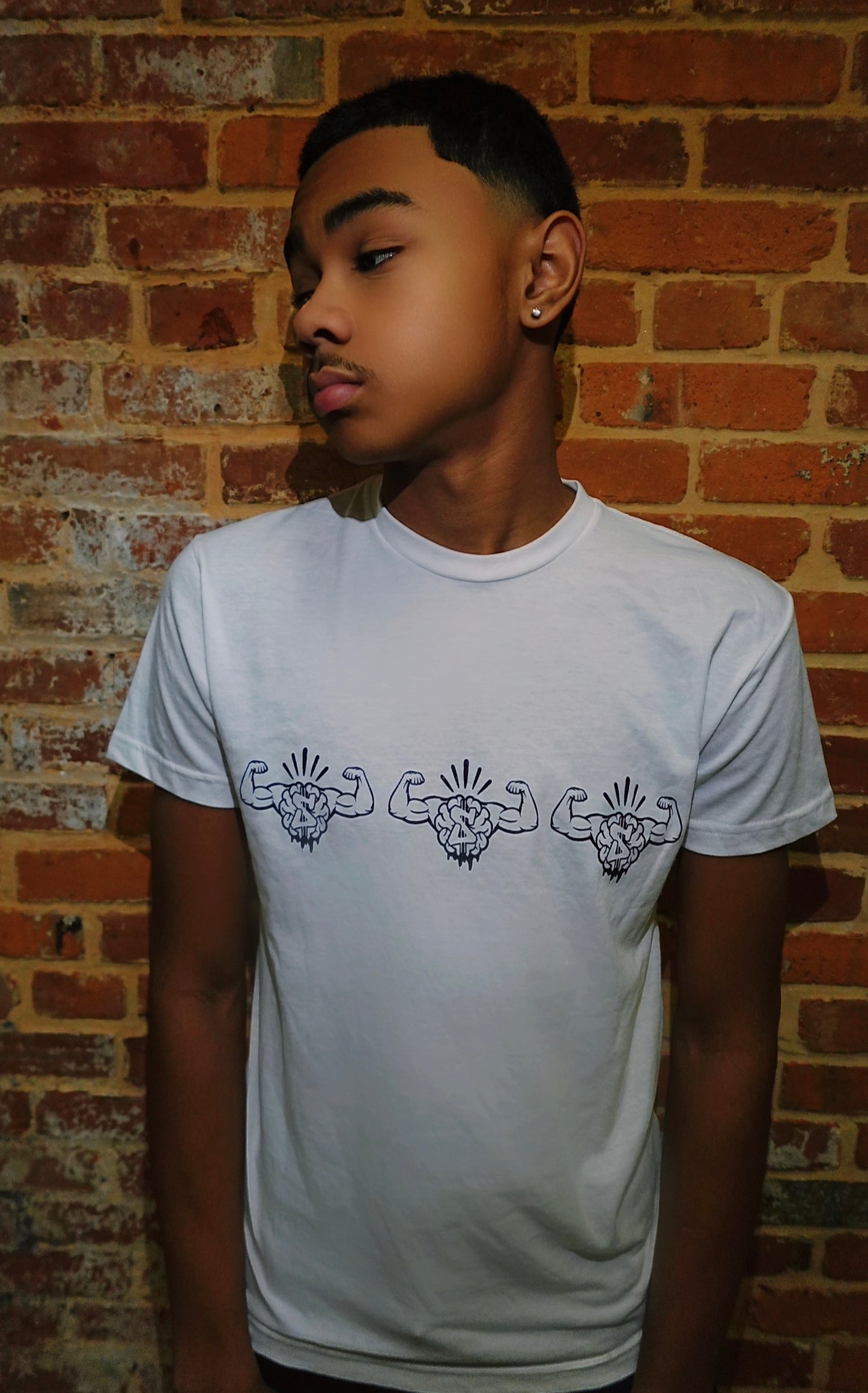 FTM 3 LOGO TEE